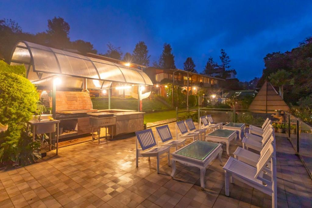 De Rock Jungle Living Resort - Cliff View Room x Solis Nature