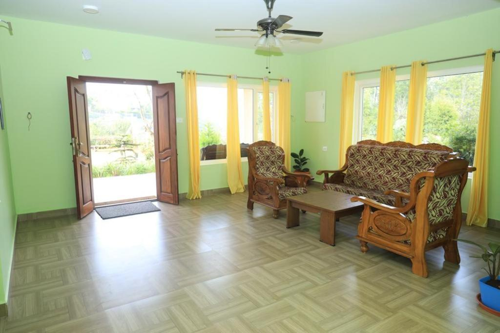 Moonlight Chillers By LexStays | Executive Room x Solis Nature