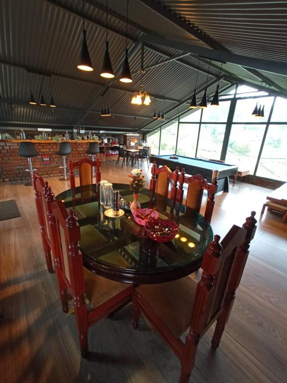 Moonlight Chillers By LexStays | Executive Room x Solis Nature