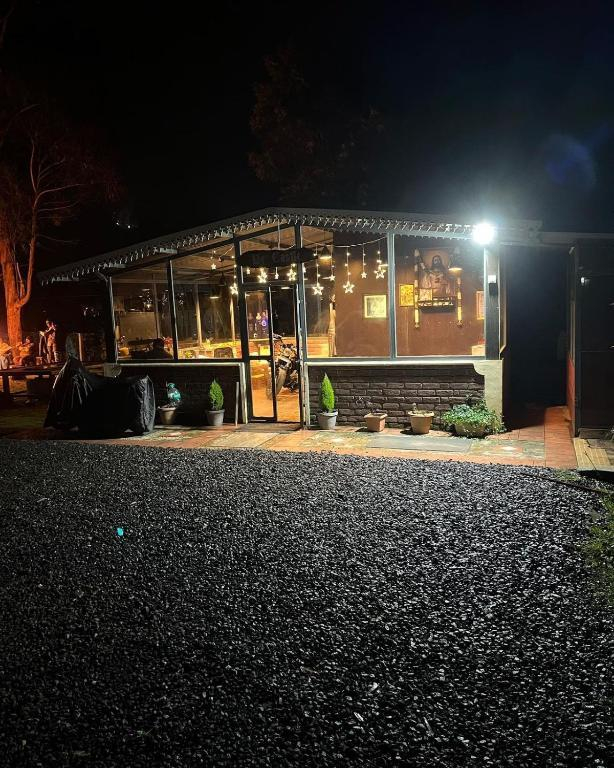 Moonlight Chillers By LexStays | Suite Room x Solis Nature