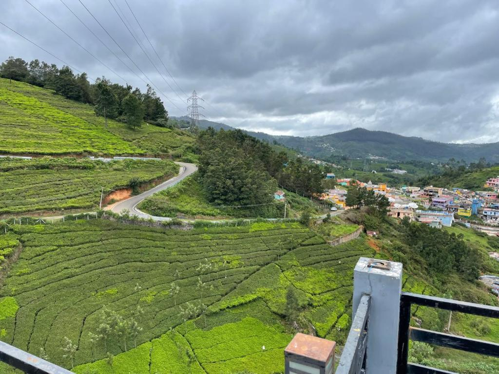 Cloud Nine Kothagiri By Lexstays x Solis Nature