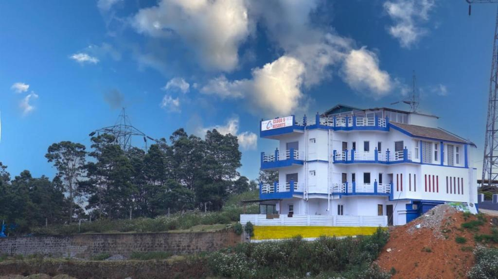 Cloud Nine Kothagiri By Lexstays x Solis Nature