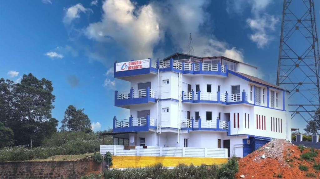 Cloud Nine Kothagiri By Lexstays x Solis Nature