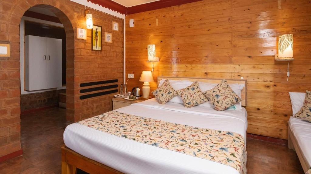 Bison Cottage -    by De Rock Jungle Living Resort x Solis Nature