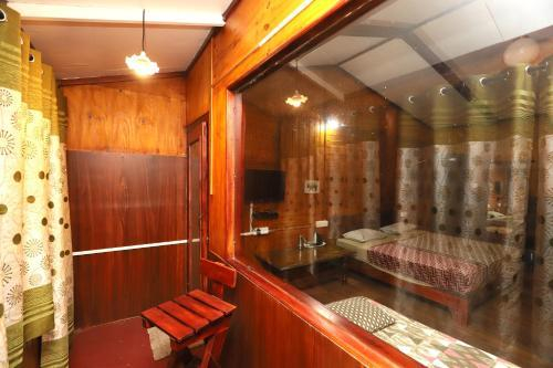 Rain Forest Premium double room Room -   by De Rock Ju x Solis Nature