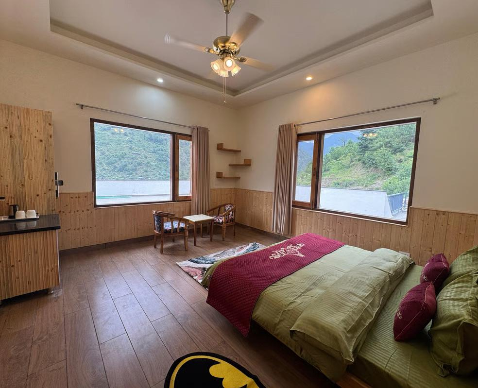 The Tirthan House x Solis Nature