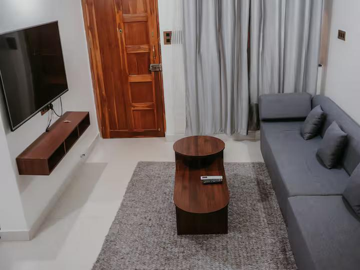 RM Villa 2km to the beach 10mins to airport by CQ x Solis Nature