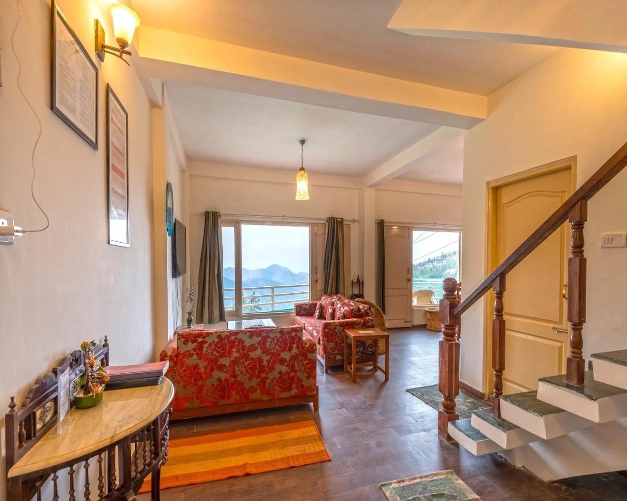 DLS SUNSTONE VILLA, MASHOBRA, SHIMLA x Solis Nature