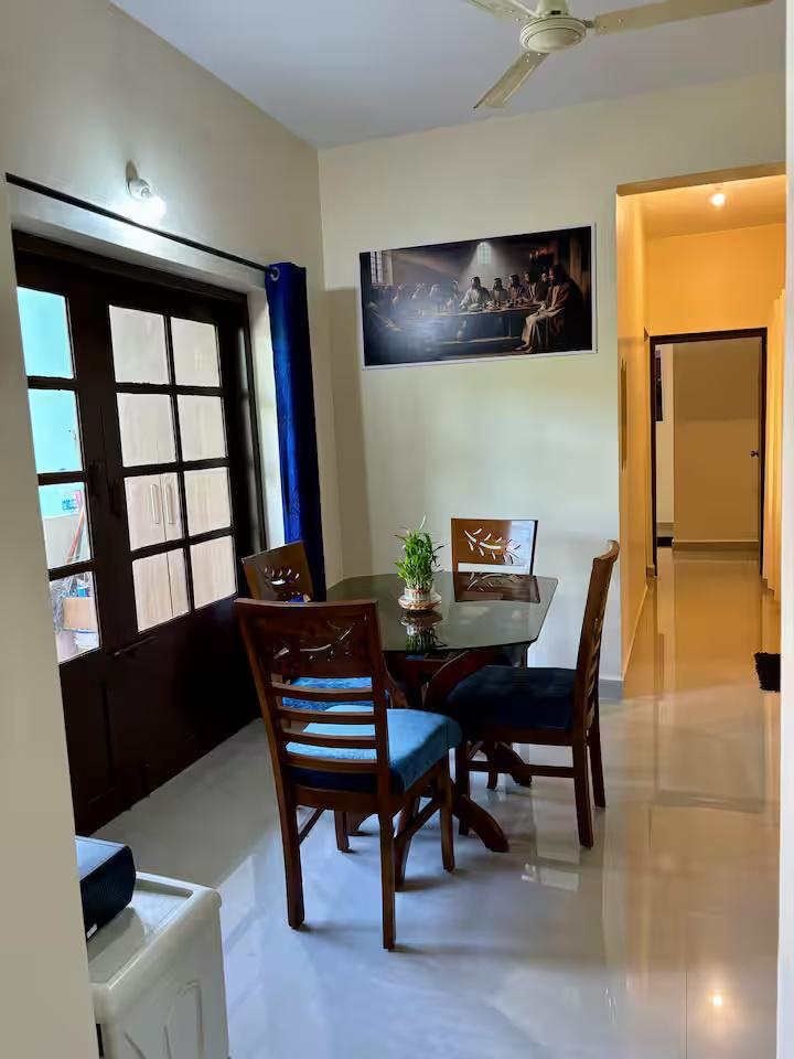 Uptown Escape by Comfort Quarters x Solis Nature