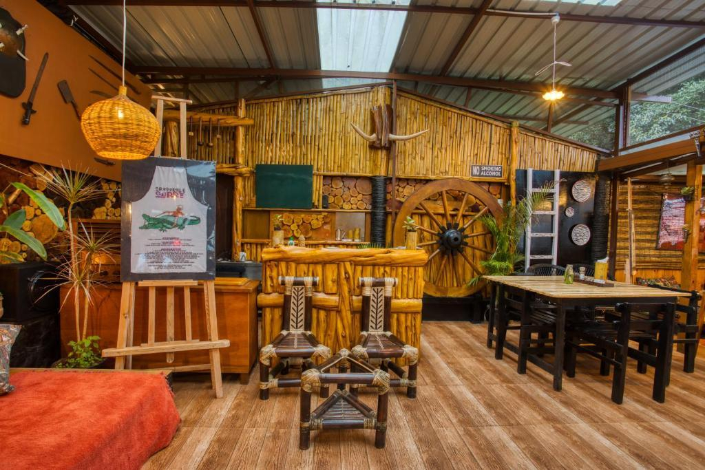 De Rock- Jungle Living x Solis Nature