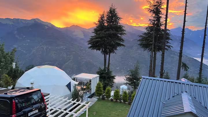 HimalayanRidge : LuxDome w/ Deck x Solis Nature