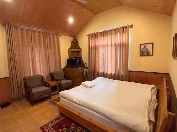 1 Himalayan Apple Orchard | Cozy Stay in Orchards x Solis Nature
