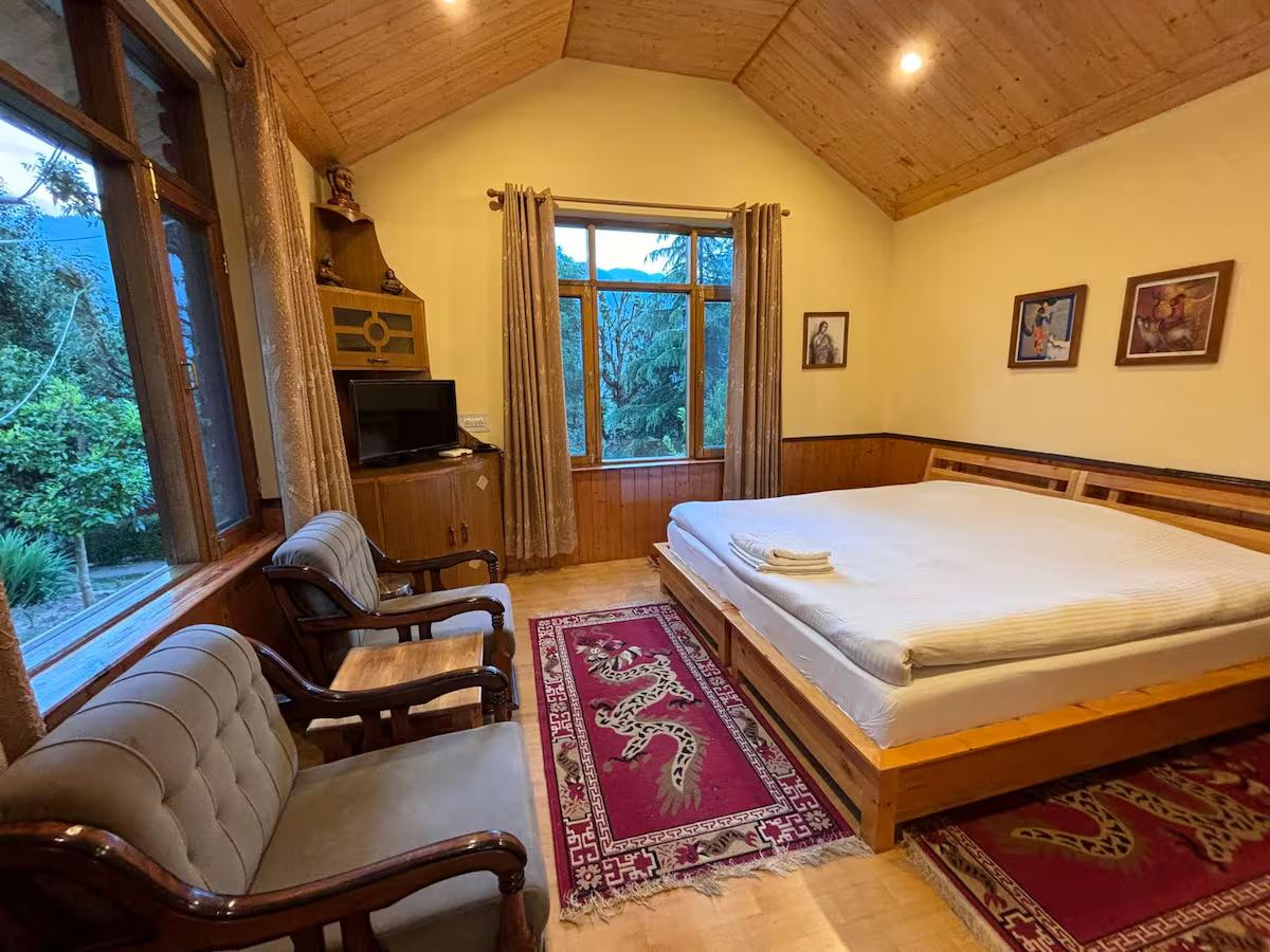 1 Himalayan Apple Orchard | Cozy Stay in Orchards x Solis Nature