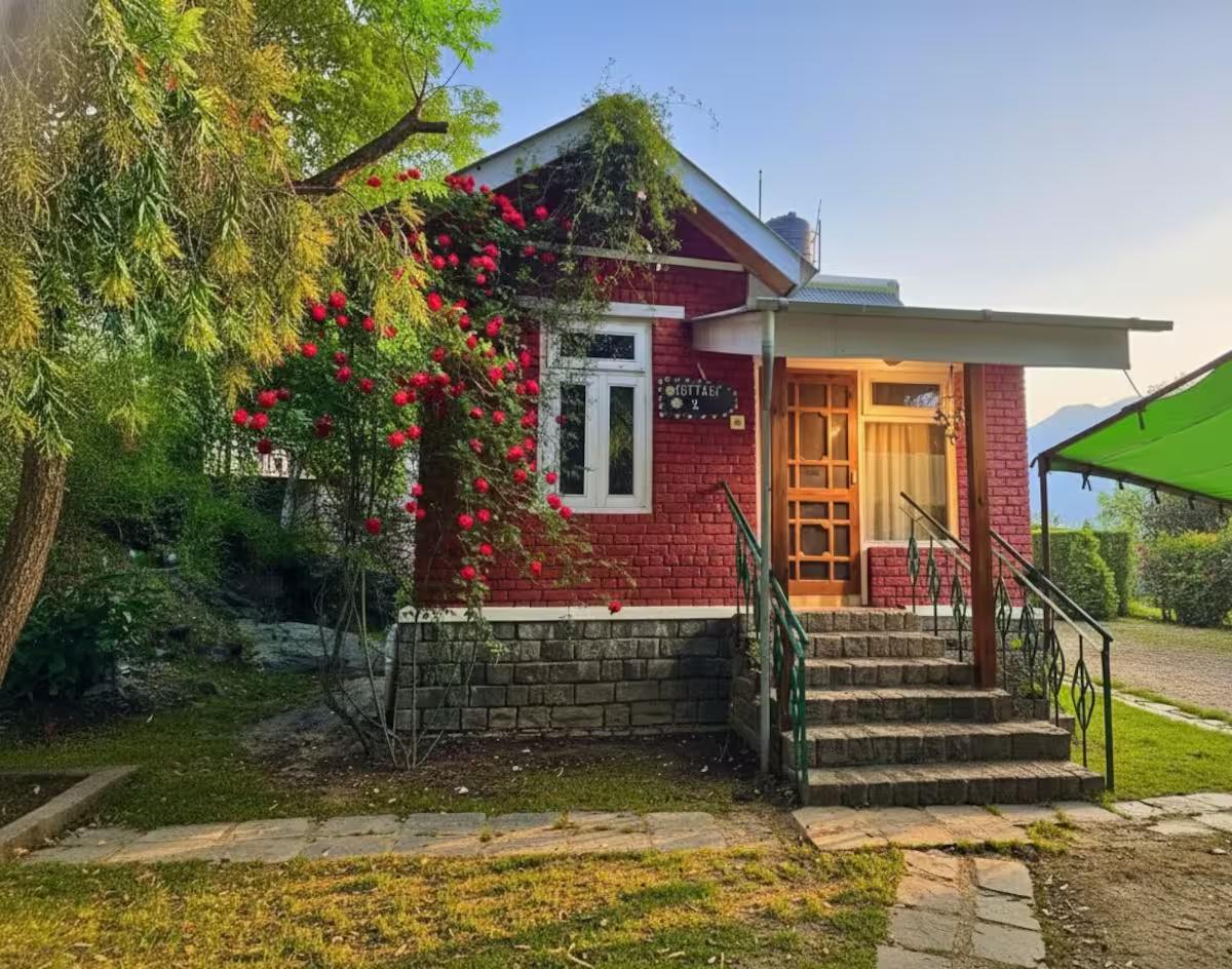 2 Himalayan Glory | Cozy Orchard Stay x Solis Nature