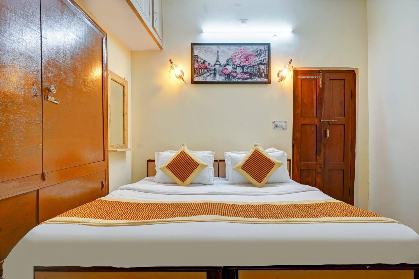 Nature's Vibe Homestay Kainchi Dham-Hillside Home x Solis Nature