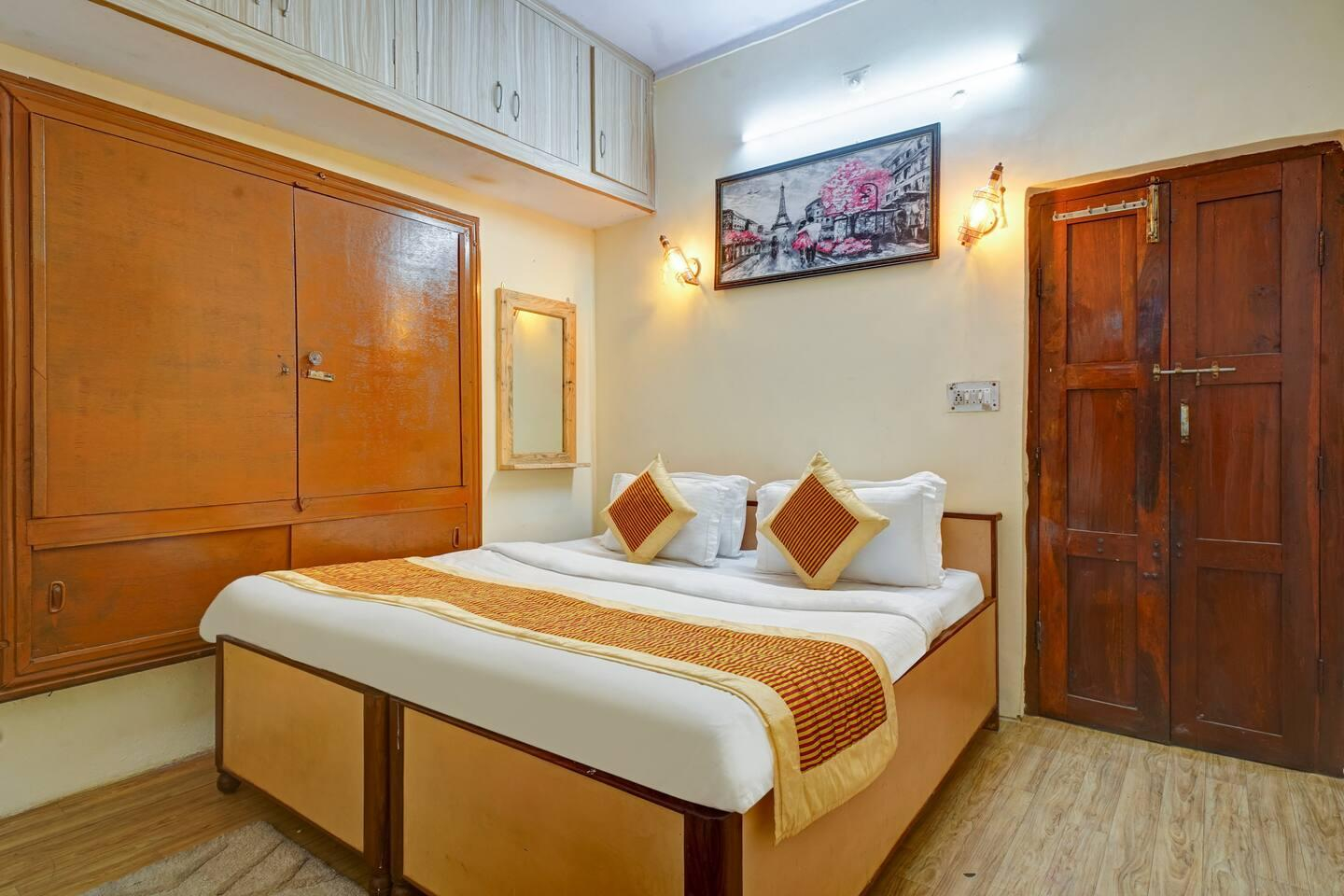 Nature's Vibe Homestay Kainchi Dham-Hillside Home x Solis Nature