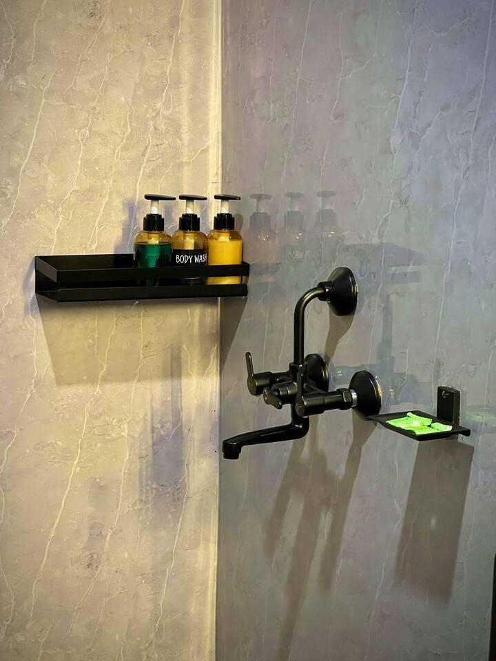 Dreamy Wood n Glass Cabin with Cafe in Forest x Solis Nature