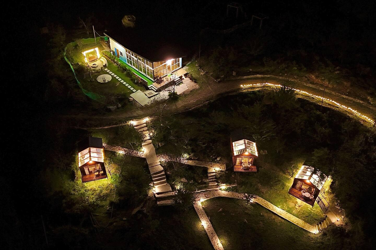 Dreamy Wood n Glass Cabin with Cafe in Forest x Solis Nature