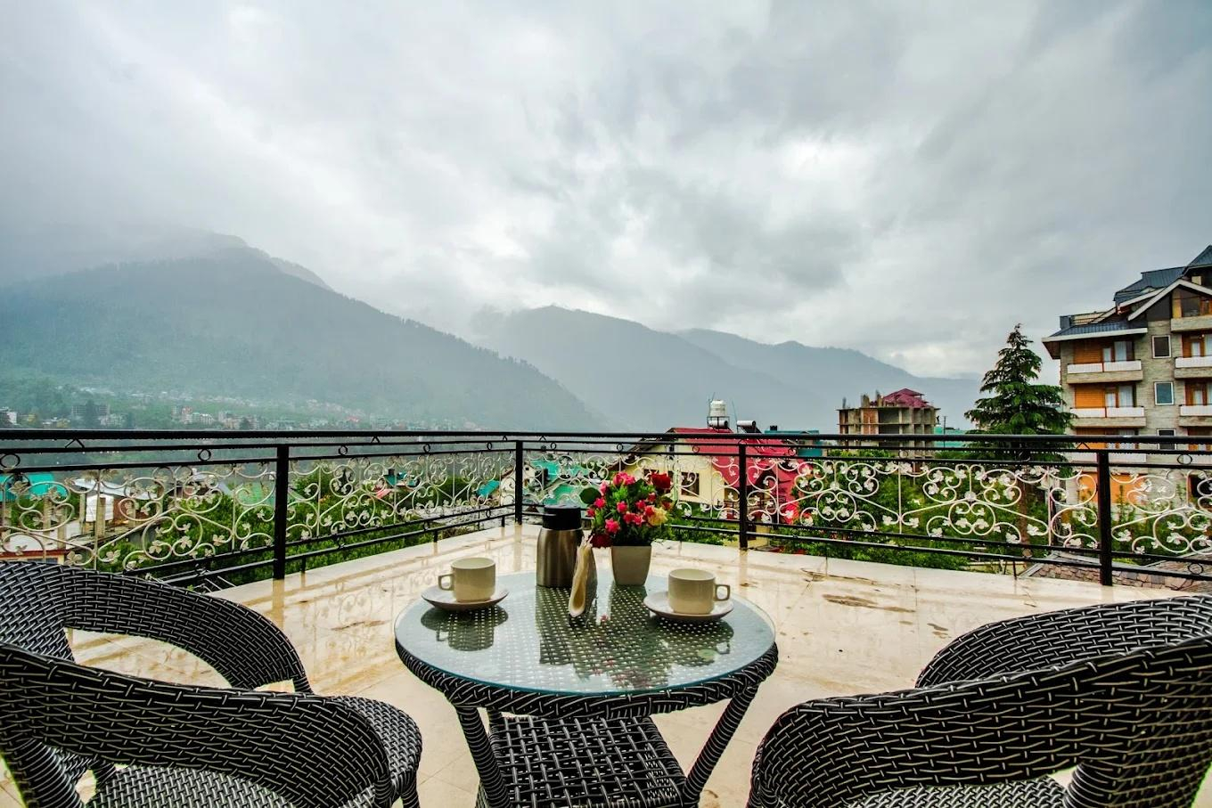 The Nature Inn Manali x Solis Nature