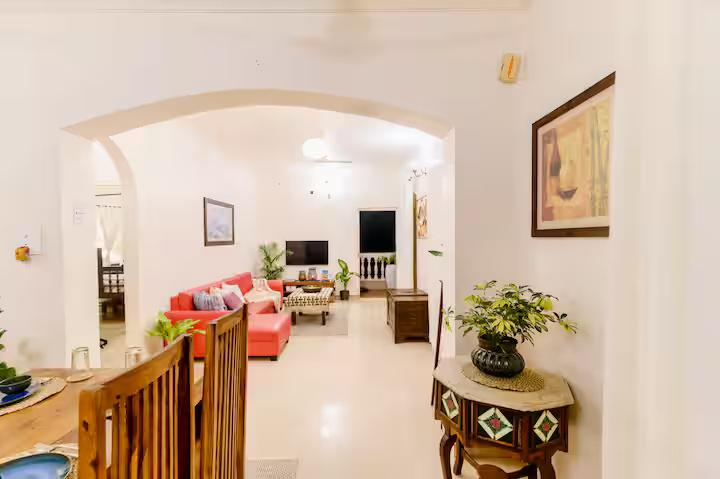 2bhk w/ pool + Kitchen | 8 mins from beach x Solis Nature