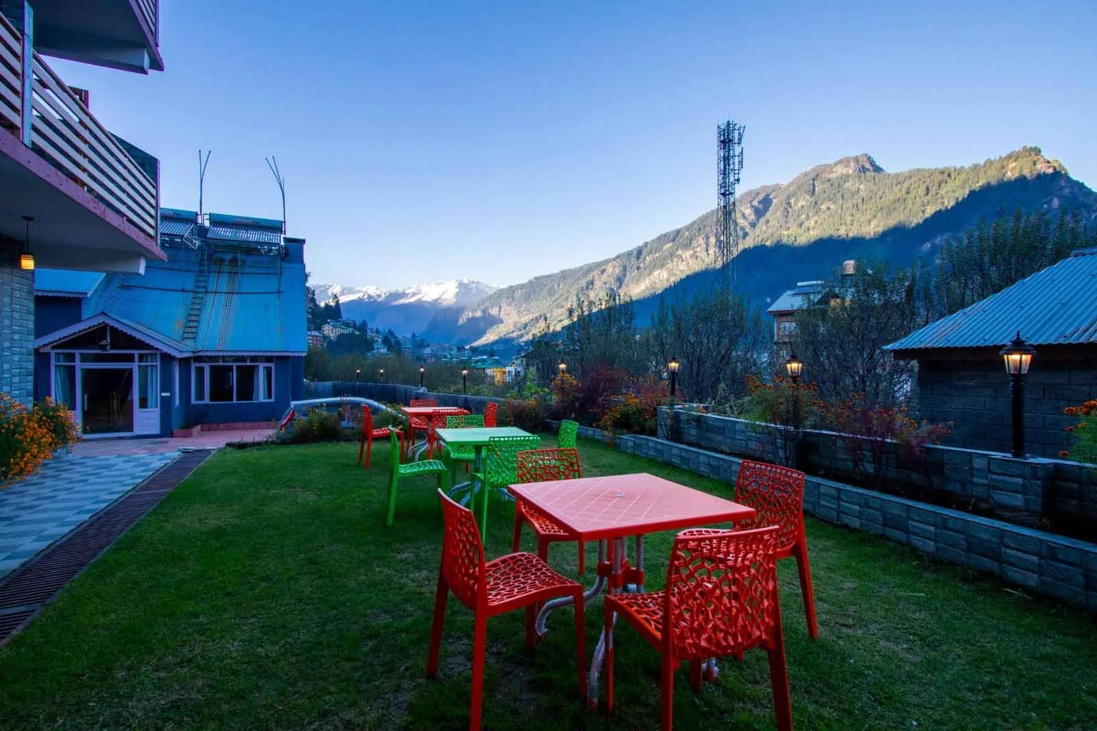 Snow Town Resort x Solis Nature