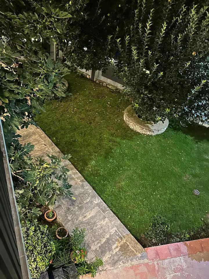 5bhk My-lo Cottage by Geeta Villas x Solis Nature