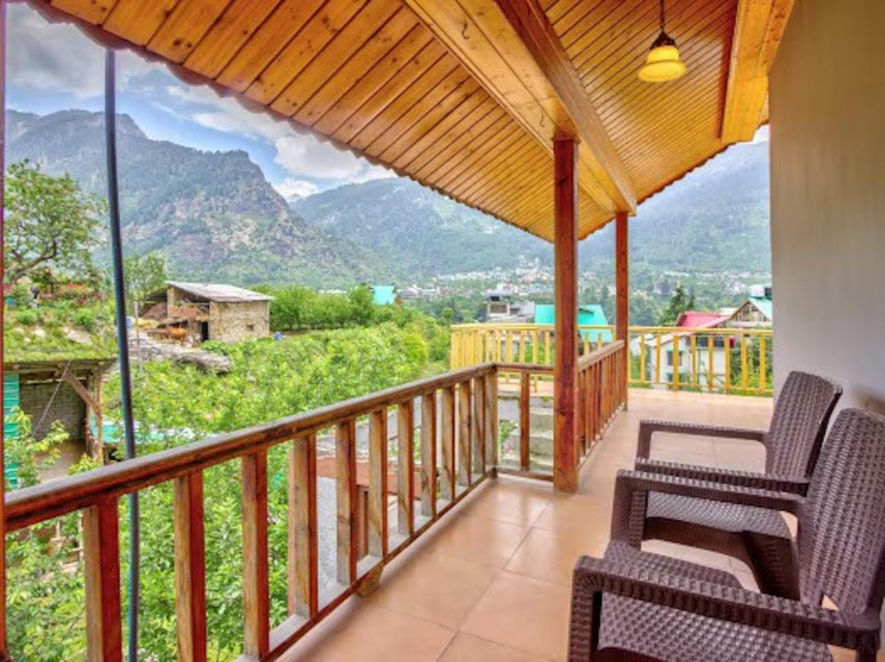 3 bhk manali cottage by Geeta Villas x Solis Nature