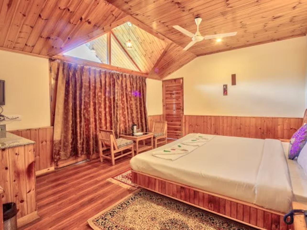 3 bhk manali cottage by Geeta Villas x Solis Nature