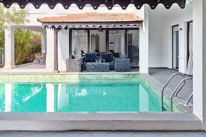 Sol 4 BR Pvt Pool Villa x Solis Nature