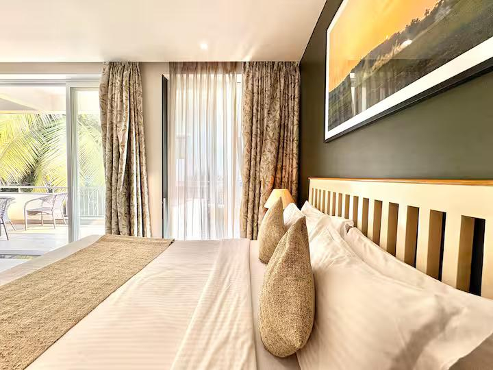 Ashville Villa A x Solis Nature