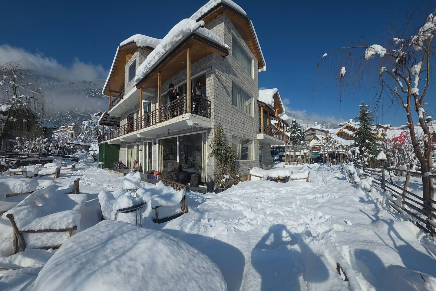 Challet cozy room with mountain view x Solis Nature