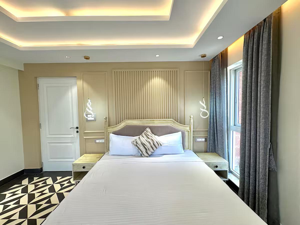 Magnificent 4BHK Standalone Villa | Pvt Pool | Parra x Solis Nature