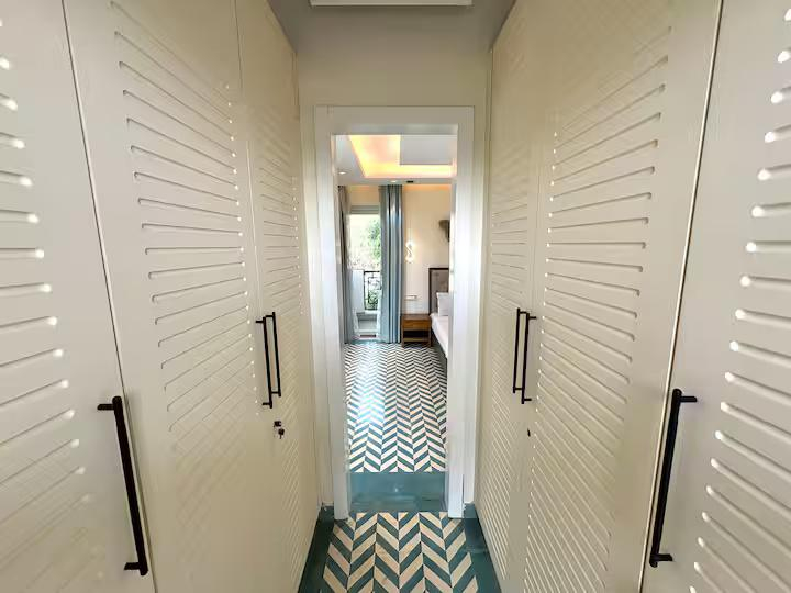 Elegant 3BHK Private Pool Villa | Premium Parra x Solis Nature