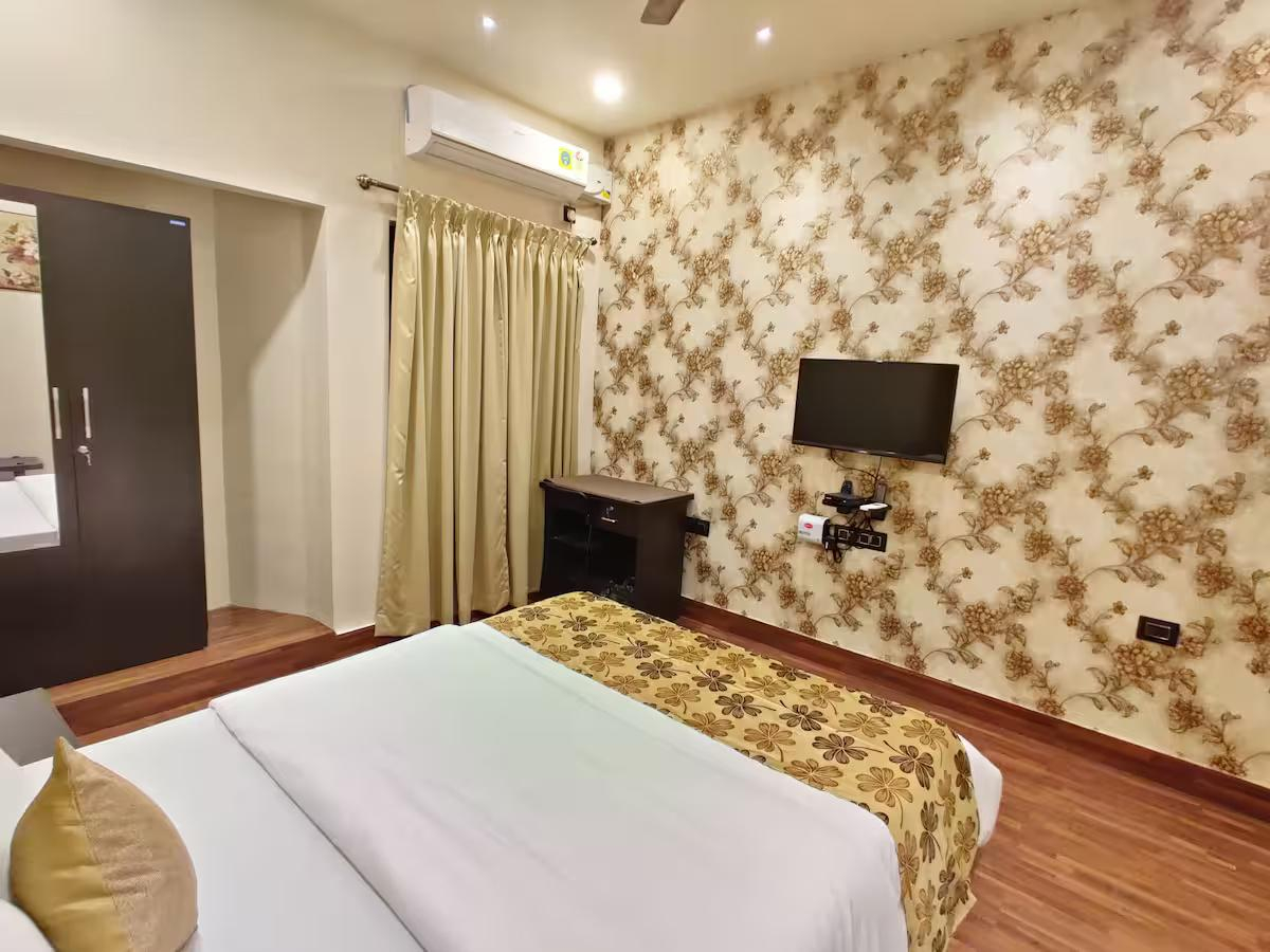 Casa Miramar (3bhk villa) Panjim x Solis Nature