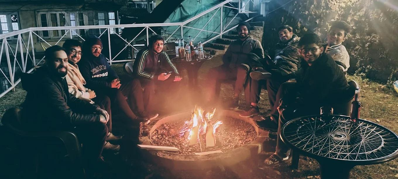 Crossroads Shimla (near Mall Road) x Solis Nature