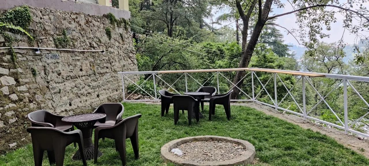 Crossroads Shimla (near Mall Road) x Solis Nature