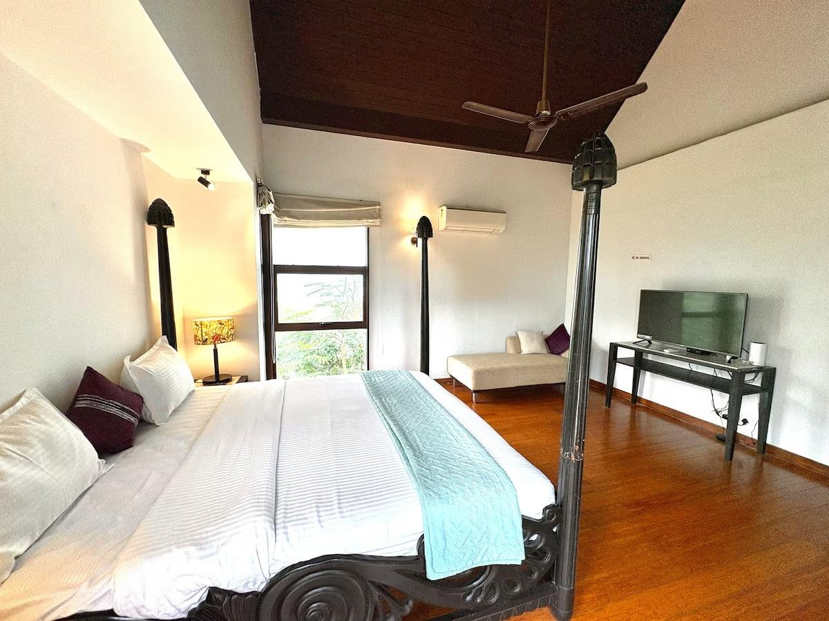 Candolim Retreat 3BHK Villa + Private Pool x Solis Nature