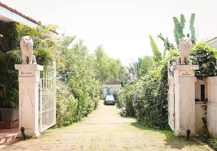 Vianaar - La Mosteiro - 4BHK	Assagao x Solis Nature