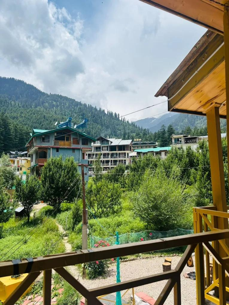 Asha Cottage x Solis Nature