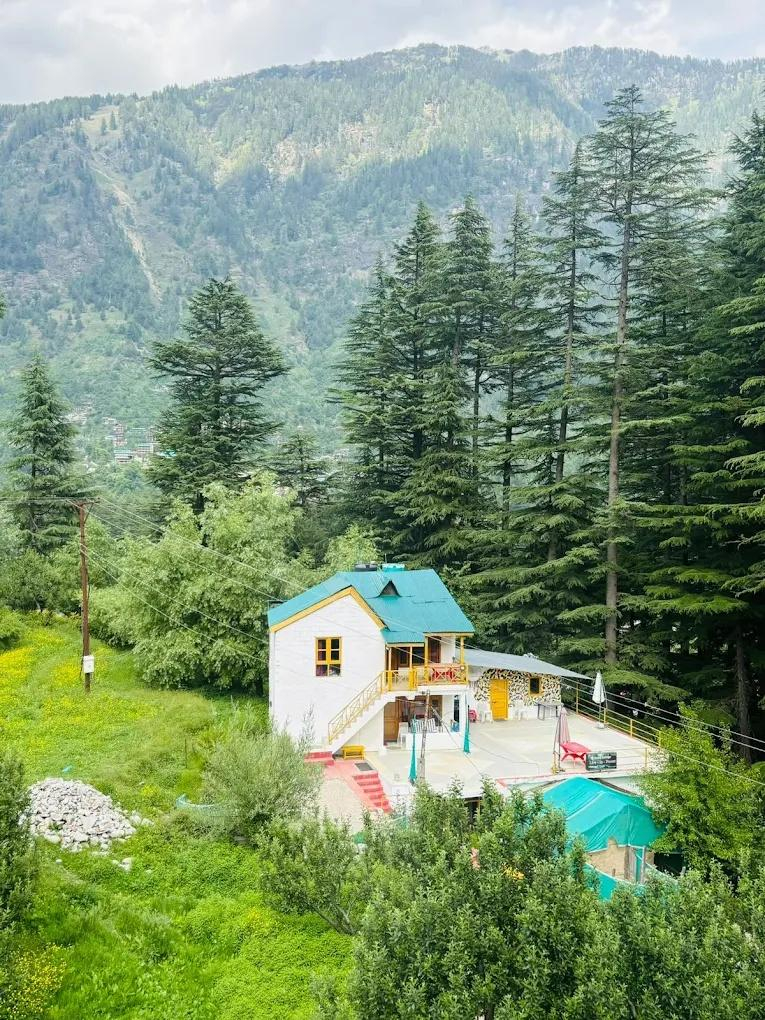 Asha Cottage x Solis Nature