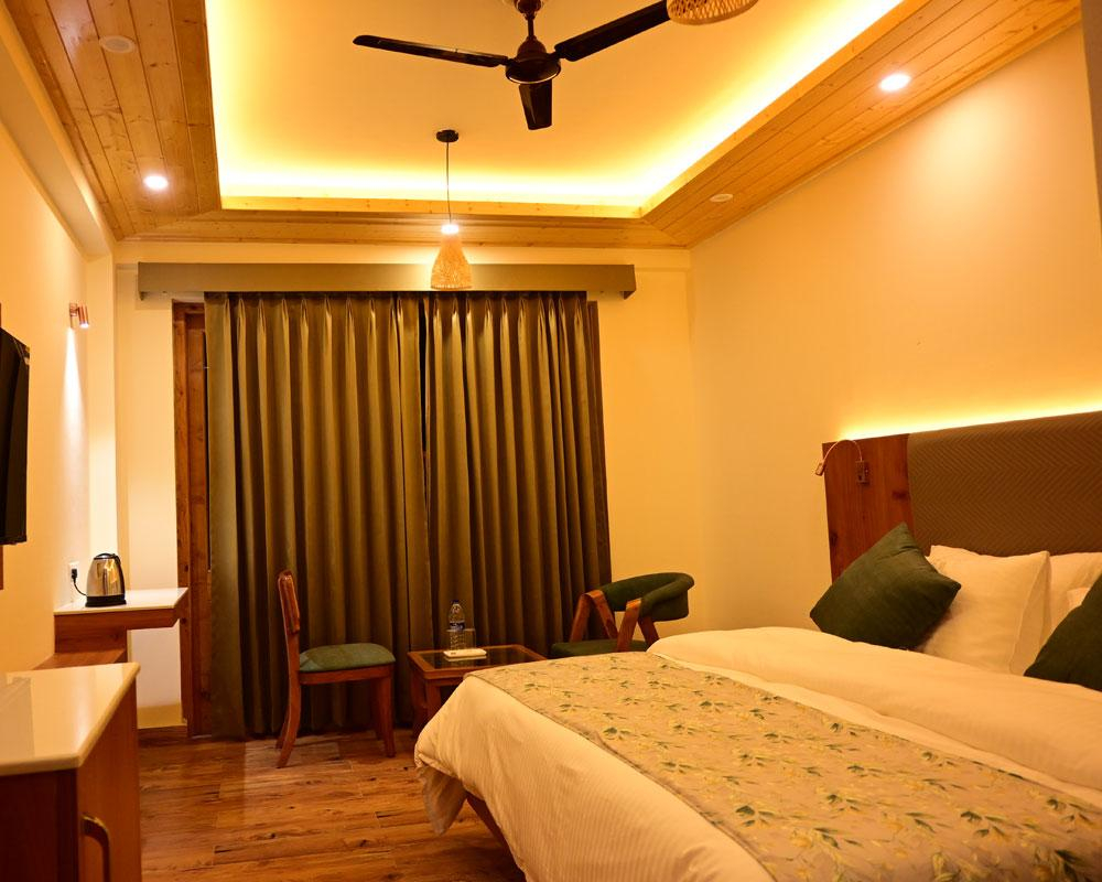 The Alpine Escape, Manali x Solis Nature