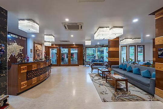 DLS Hotels on the Ganges x Solis Nature