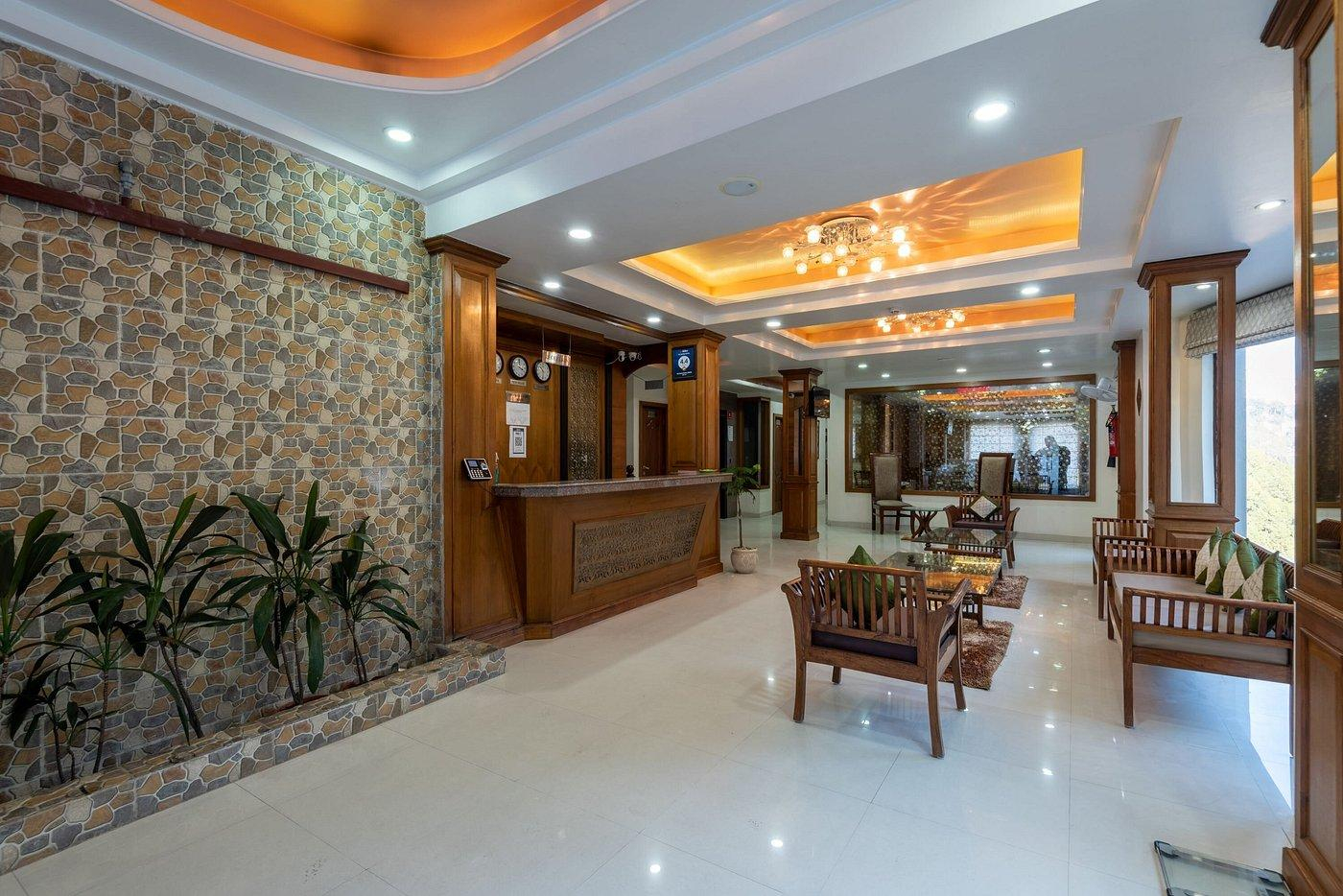 DLS Hotels The Rock Castle x Solis Nature