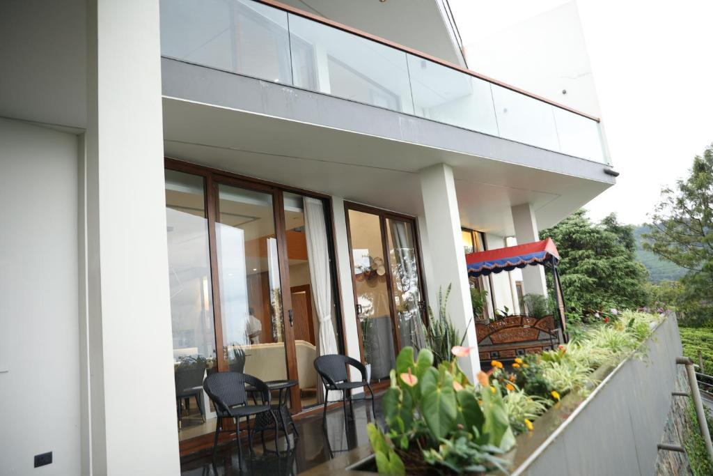 Hills and Heart Luxury stay x Solis Nature