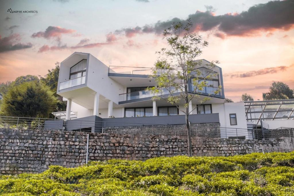 Hills and Heart Luxury stay x Solis Nature