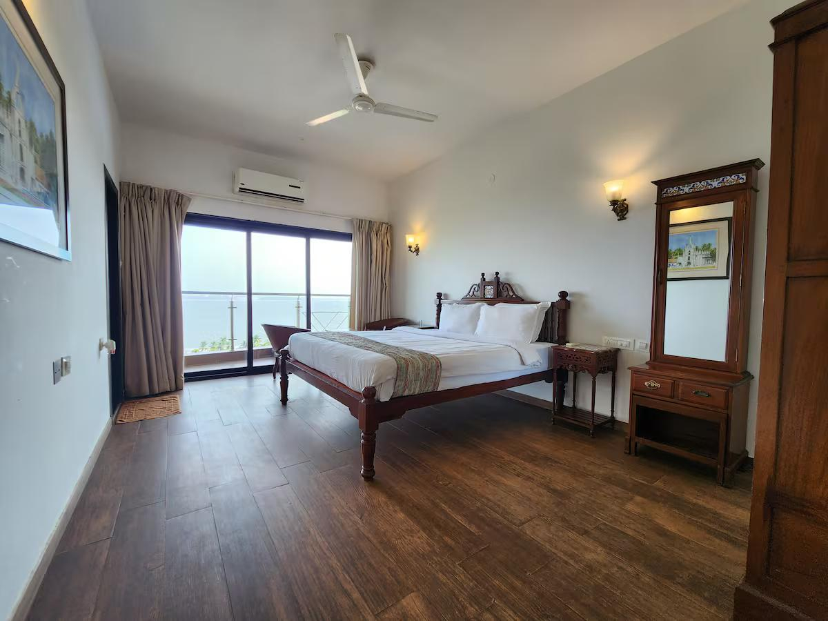 Anantam - B302 x Solis Nature