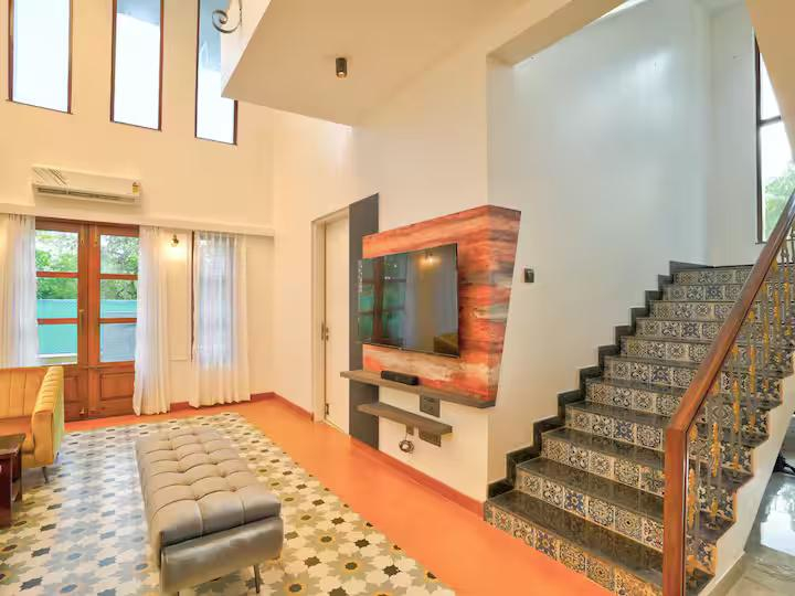 Posh 4BHK Pvt Pool Villa | 8 mins to Vagator Beach x Solis Nature