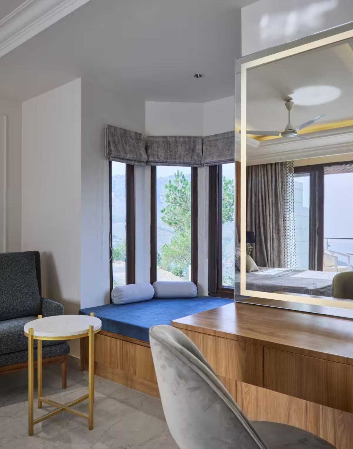 Auramah Valley Shimla 3bhk x Solis Nature