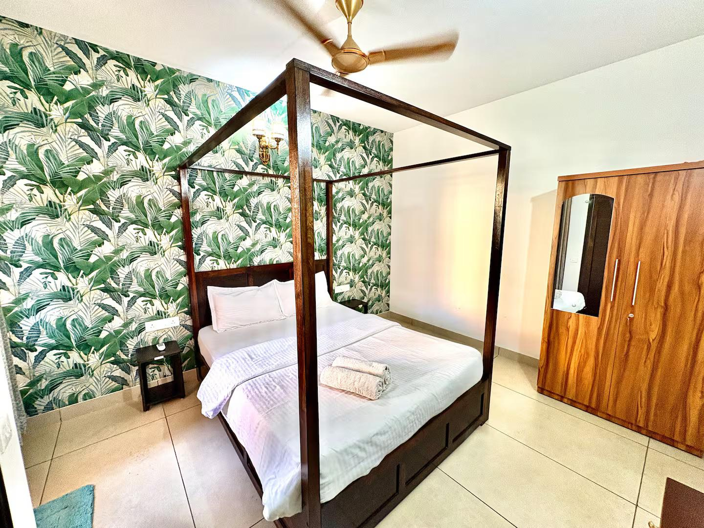 Bosque B114 x Solis Nature