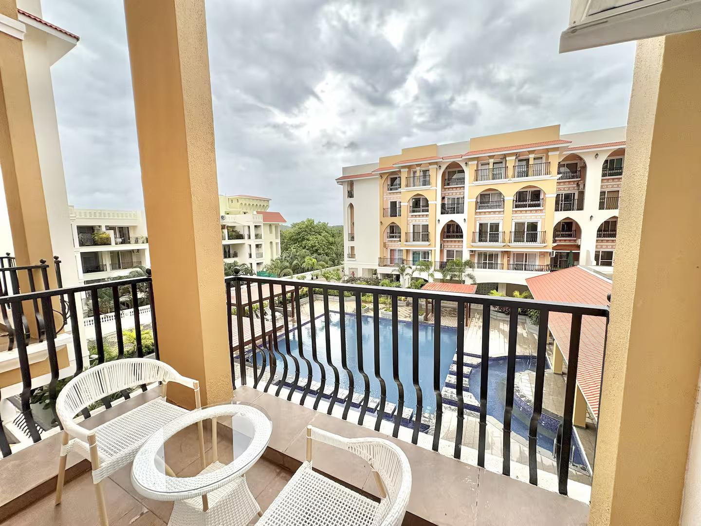 Bosque B216 x Solis Nature